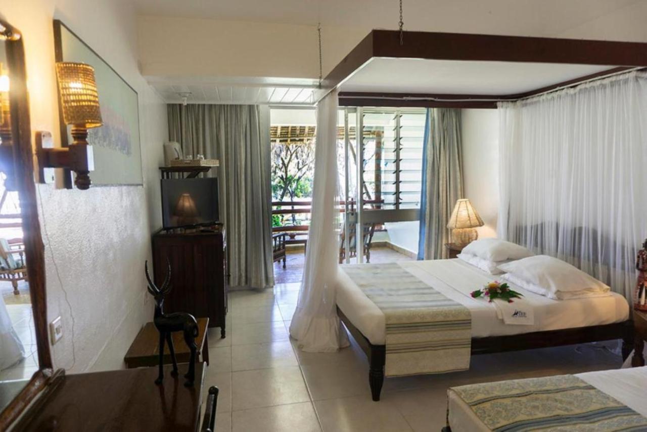Reef Hotel Μομπάσα Εξωτερικό φωτογραφία